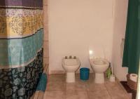 Dreibettzimmer mit Gemeinschaftsbad