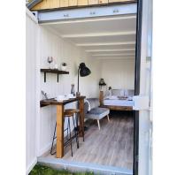 Trethowels Grey Hidden hut - B&B St Austell