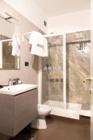 Chambre Familiale avec Salle de Bains