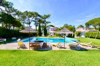 B&B Colares - Villa Isabel de Aragão - Villa w pool and garden - Bed and Breakfast Colares