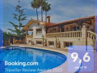 Villa Tres Palmeras en Alfaz del Pi , Albir, Benidorm - B&B