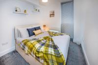 B&B Reading - Modern & spacious 2-bed flat with secure parking - Bed and Breakfast Reading