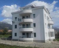 Apartment in Kastel Novi with balcony, air conditioning, W-LAN, washing machine 5105-1 - Chambres d'hôtes Kutleše