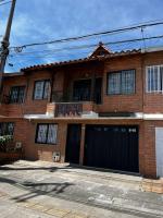Letto Hostal - B&B