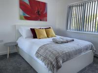 Paradigm House, Modern 2-Bedroom Duplex Apartment 2, Free Parking, Oxford - B&B Oxford