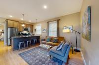 The Heart of the West End #3 - Bed and Breakfast