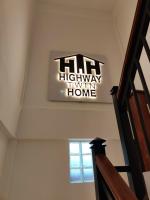 Highway Twin Home East wing - Chambres d’hôtes Kadawatha