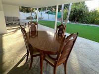 Modern 4 King Beds, Beautiful Large Backyard, Golf, WFH, Long Stays, WI-FI, FWY, 25 mins to Beach - Ferienwohnung