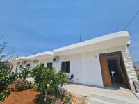 Glow Two Bedroom Apartment - B&B