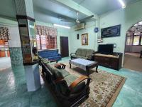 B&B Kota Bharu - El Qomariah Homestay Kubang Kerian - Bed and Breakfast Kota Bharu