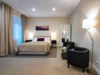 Habitación Doble con balcón (2 adultos + 1 niño)