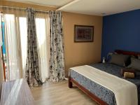 Chambre Double - Vue sur Piscine