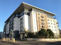 Modern Apartment in Latitude52 Dockyard & parking - Ferienwohnung Plymouth