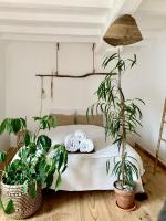 Zimmer mit Kingsize-Bett