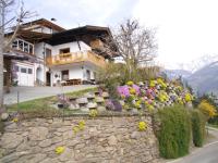 B&B Caines - Haus Bergwies - Bed and Breakfast Caines