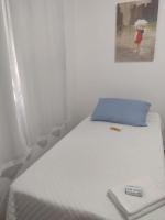 Zweibettzimmer mit Gemeinschaftsbad