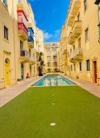 New, Modern Ground Floor Apartment with Pool - Chambres d'hôtes Ghajnsielem
