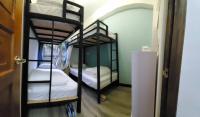 Quadruple Room with Private Bathroom
