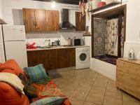 La Casina Apartamento Turistico centro Plasencia AT-CC-0650 - Chambres d'hôtes Plasence