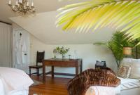 Deluxe Queen Room: Bamboo Room