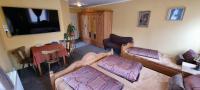 Chambre Triple avec Salle de Bains Privative