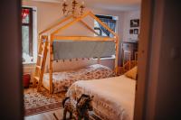 Camera Familiare con Bagno Privato