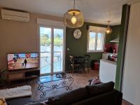 Studio Climatisé Parking Gratuit - B&B Sarrola