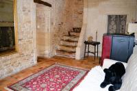 L'auberge du lavoir, maison en pierres avec jardin - B&B Cairon