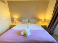 Chambre Lits Jumeaux avec Salle de Bains Privative