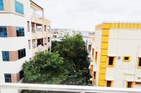 Servostay Kukatpally Spacious 5 BHK Duplex in Vivekananda Nagar with Parking - B&B