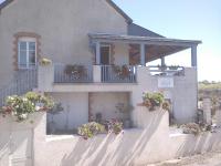 Gîte de la Poilane - Maison avec piscine & vue sur vignes, proche Angers - Bed and Breakfast Saint-Aubin-de-Luigné