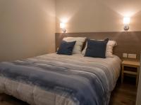 Estudio con balcón