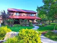 Tall Timbers Cabin - B&B