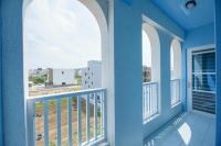Chambre Lit Queen-Size avec Balcon