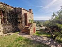Acquazzurra a Punta Molara - B&B