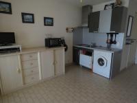 Studio rénové avec loggia vitrée, vue marina et parking sécurisé - FR-1-472-135 - Chambres d'hôtes Sète