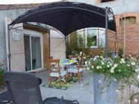 Charmante Dépendance en campagne - Bed and Breakfast Samatan