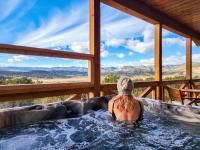 Painted Cliffs-Hot Tub, Amazing Views Between Zion and Bryce - B&B