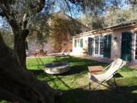 Apartment Cézanne with heated pool and private garden - B&B
