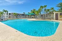 Coastal Puerto Rican Apartment - Walk to Beach! - Ferienwohnung Río Grande