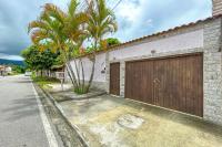 Incrivel casa c piscina em Parque Nanci-Marica RJ - B&B Maricá