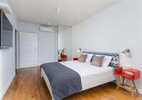 Appartement met 2 Slaapkamers en Uitzicht op Stad