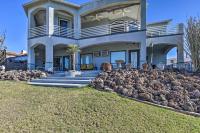 Spacious Parker House on the Colorado River!