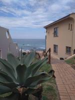 B&B Ballito - Beach Apartment - Shakas Rock - Bed and Breakfast Ballito