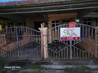 Yuna Homestay - B&B Tanah Merah