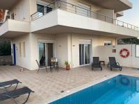B&B Vathi - Villa Hibiscus, piscine privée avec une vue splendide - Bed and Breakfast Vathi