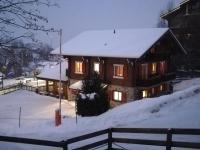 Chant du Torrent: 12 pers. idéal pour les familles - B&B Basse-Nendaz