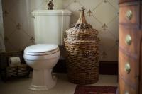 Deluxe Queen Room: The  Ross Room