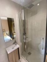 CasaPilarAlbaicinBajo apto suite - B&B Granada