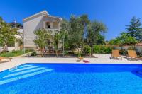 Apartment Tea with private pool - B&B Krk